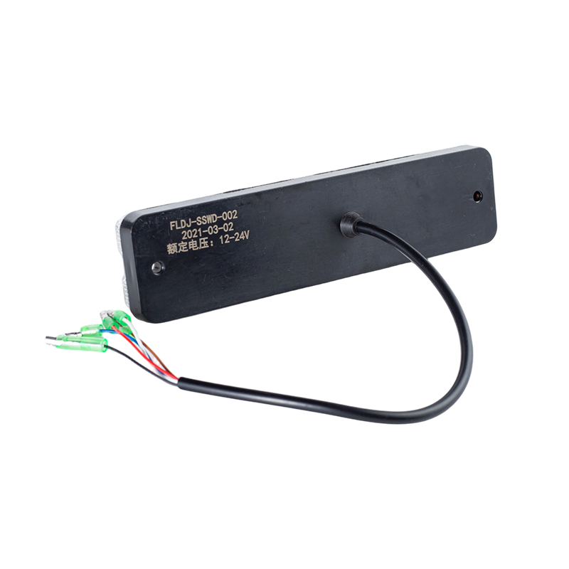 FLDJ-SSWD-004 IP65 5W DC12-24V Lampu Ekor Gabungan Belakang LED 3 Warna Bersepadu